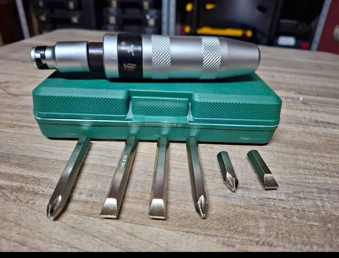 DESTORNILLADOR DE IMPACTO 6 PIEZAS